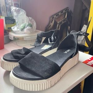MIA Platform Sandal